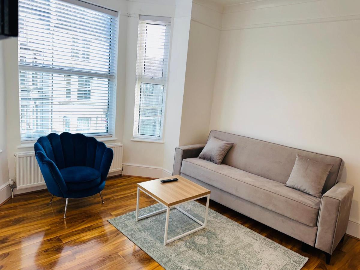 Newley Refurbished One Bedroom Flat Hastings Extérieur photo